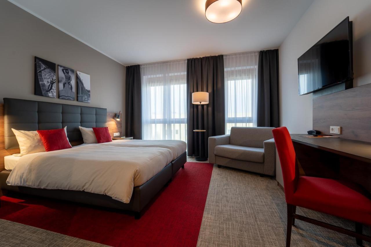 Hotel Includio Regensburg Exterior photo