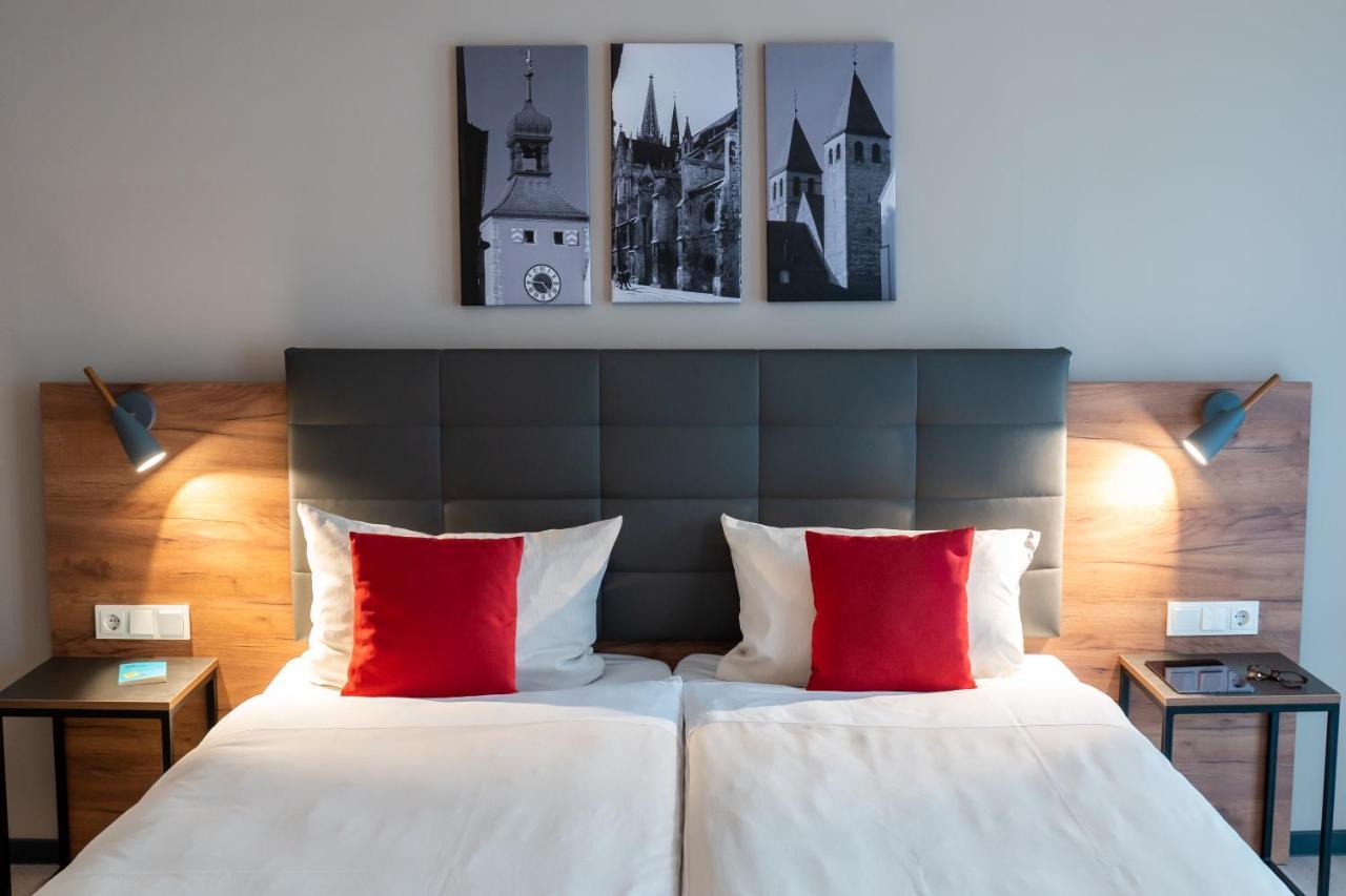 Hotel Includio Regensburg Exterior photo